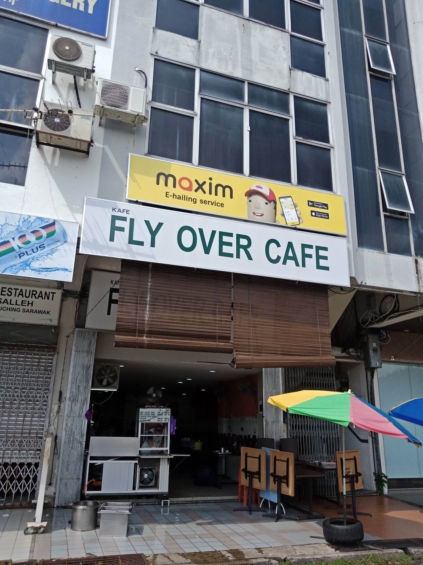 Satok Fly Over Cafe