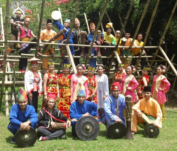 Sarawak Malaysia Borneo Rainforest World Music Festvial GEMA SLDN-SARAWAK CULTURAL VILLAGE (Sarawak, Malaysia)