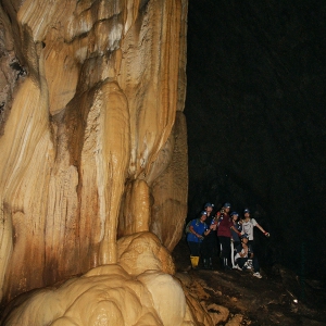 Sarawak-Borneo-Backyard-kuching-caves