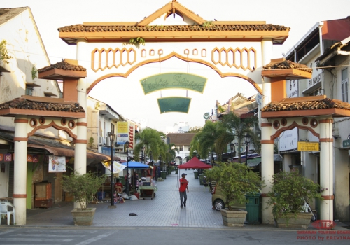 main-Sarawak Kuching India Street