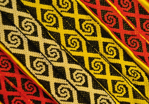 sarawak borneo mural beads and weaving (4)