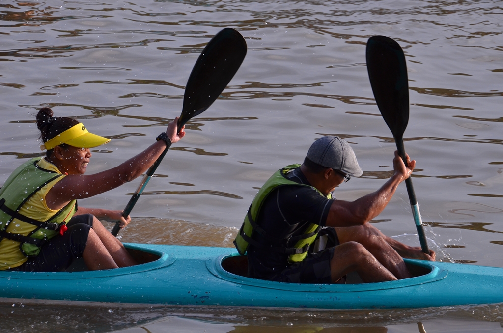 Kayak in action at Sarawak Regatta 2014