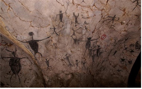 About 20.000 years old painting
