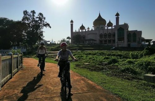 A Bicycle Traveller's Guide to Kuching